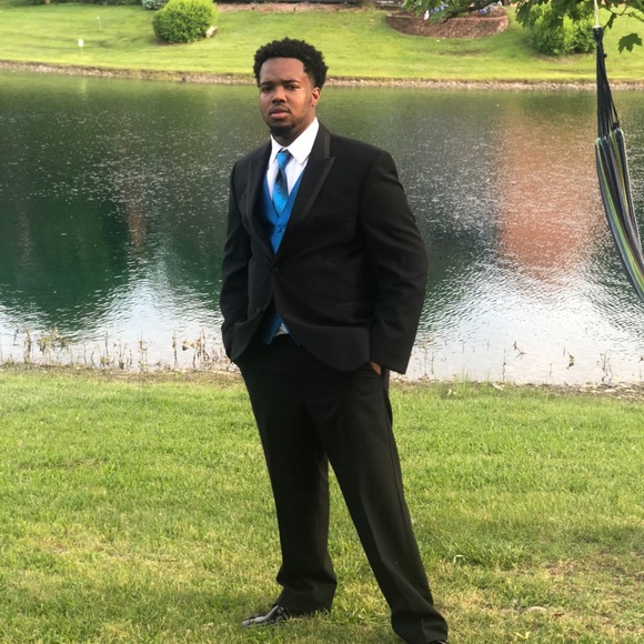 Meet your Posher, Bryan - Picture 1 of 1